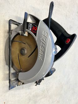 Skilsaw - Circular Saw