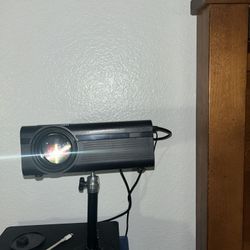 Projector 150” Home Theatre LCD