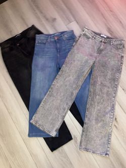 3 pair of woman’s baggy pants SIZE 8/29 - 9/29 