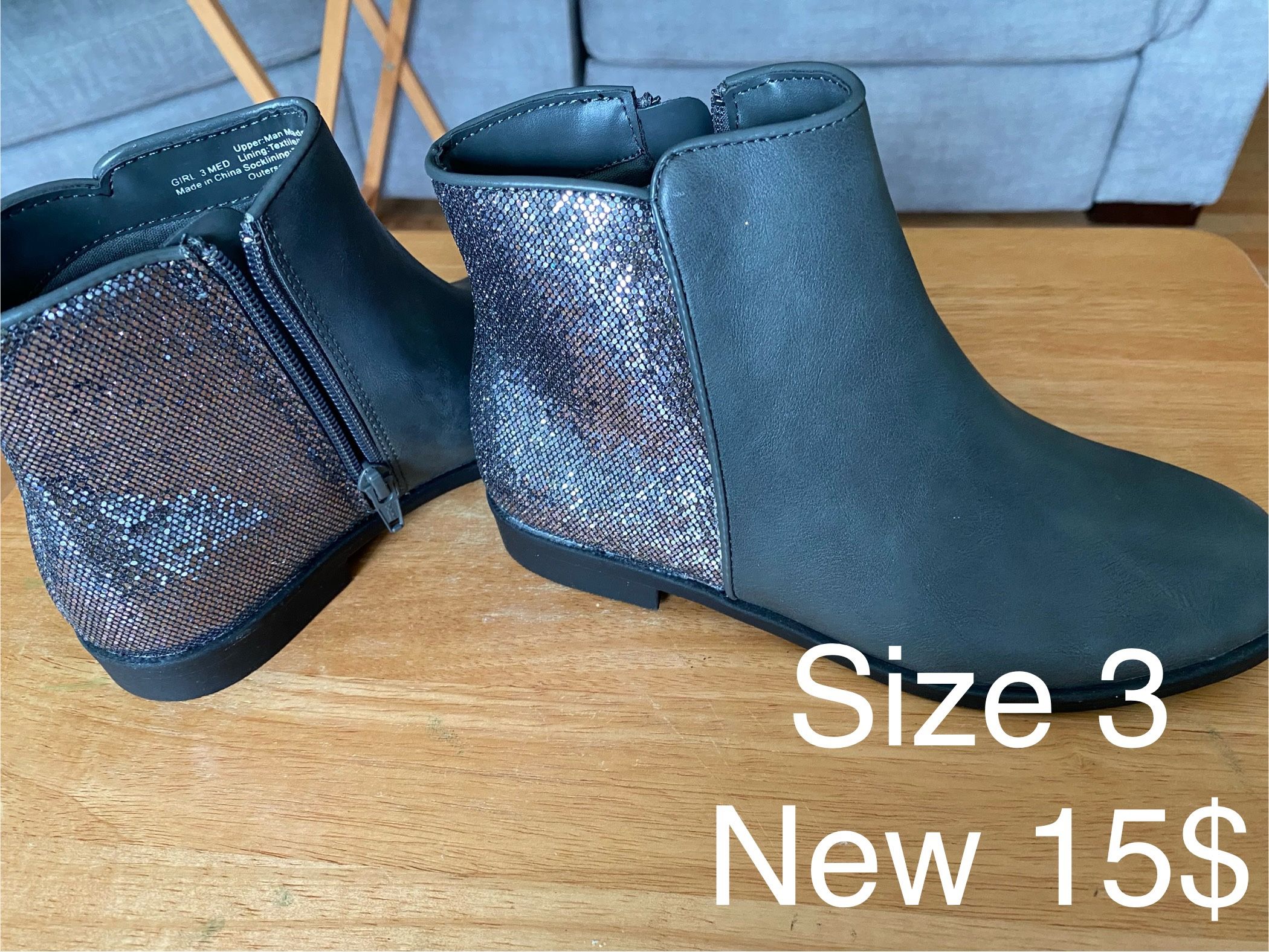 New! Grey Sparkle Boots! Sz 3