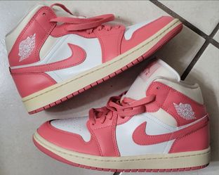 NIKE AIR JORDAN 1 MID PINK STRAWBERRIES AND CREAM WOMEN SHOES