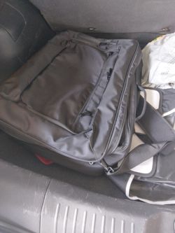 Mochila Mediana Negra Nueva