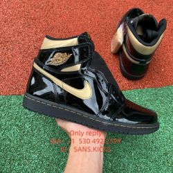 Air Jordan 1 AJ1 “BlackMetallic Gold”