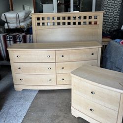 Dresser set full size headboard with 1 nightstand  64”