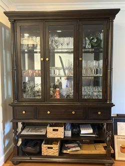 2 Piece China Cabinet