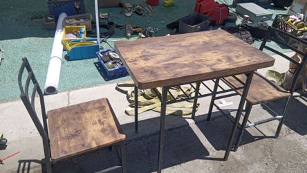 Table and 2 chairs