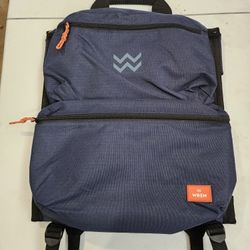 Wren Backpack Cooler Chair