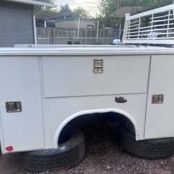 Reading (short) Service Bed