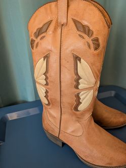 Woman's boots
