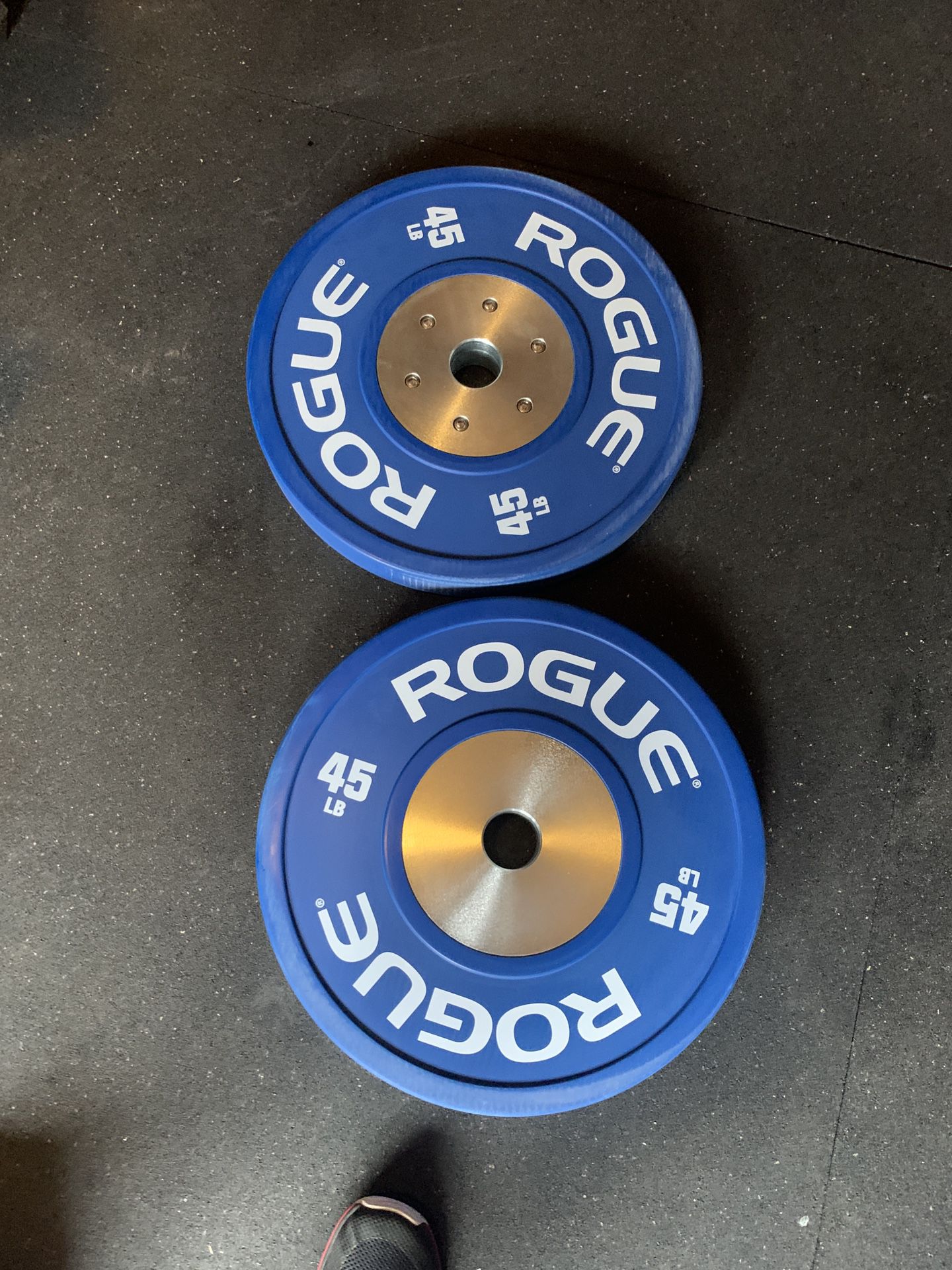45’s rogue bumper plates New 🏋🏼‍♂️🏋🏼‍♂️💪🏽$450