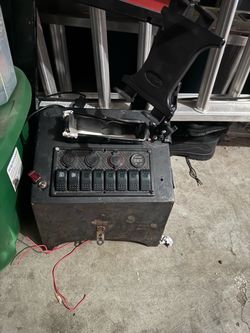 Rocker box for trucks