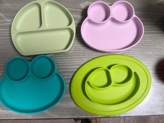 Feeding Little Baby Plates