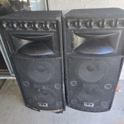 SPEAKERS