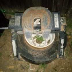 5th Wheel Receiver W/Mounting Rails