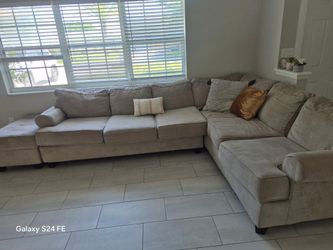 Sectional Sofa