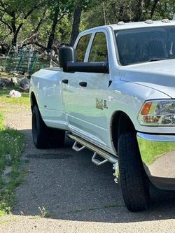 2018 RAM 3500 ST, 6.7 CUMMINS 4X4 AISIN 6–Speed Automatic Trans