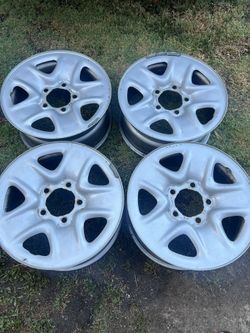 Toyota Tundra 18”x8” Rims 
