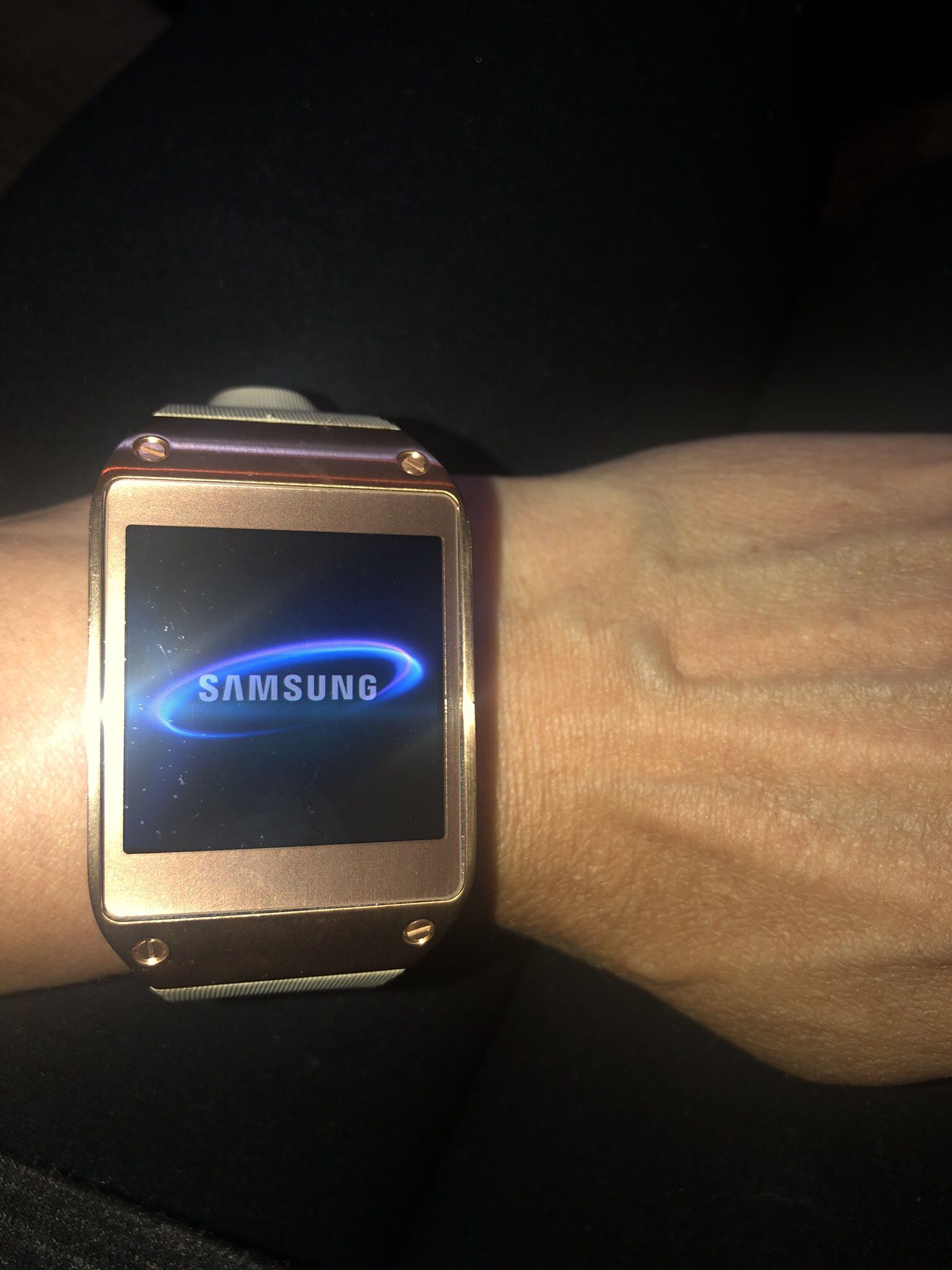 Galaxy Gear watch SM V700 by Samsung