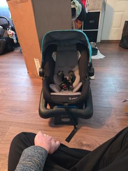 Safety 1st Infant Car Seat