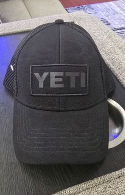 YETI. HAT. SNAP BACK