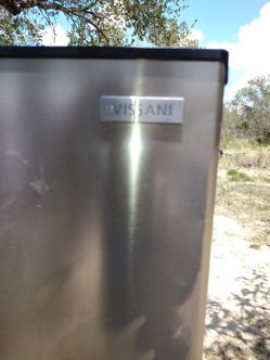 Vissanni Refrigerator