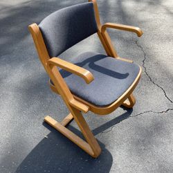 Mid Century Modern Chair 