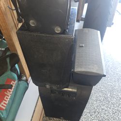 Yamaha surround sound speakers
