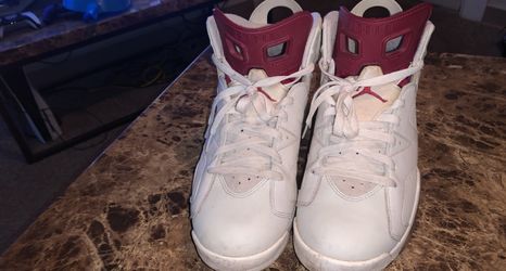 Maroon 6’s Size 12 Men’s 