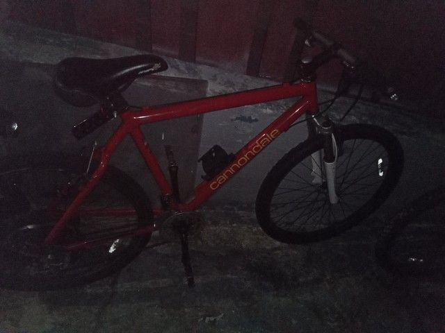 Cannondale 18" Mountine Bike