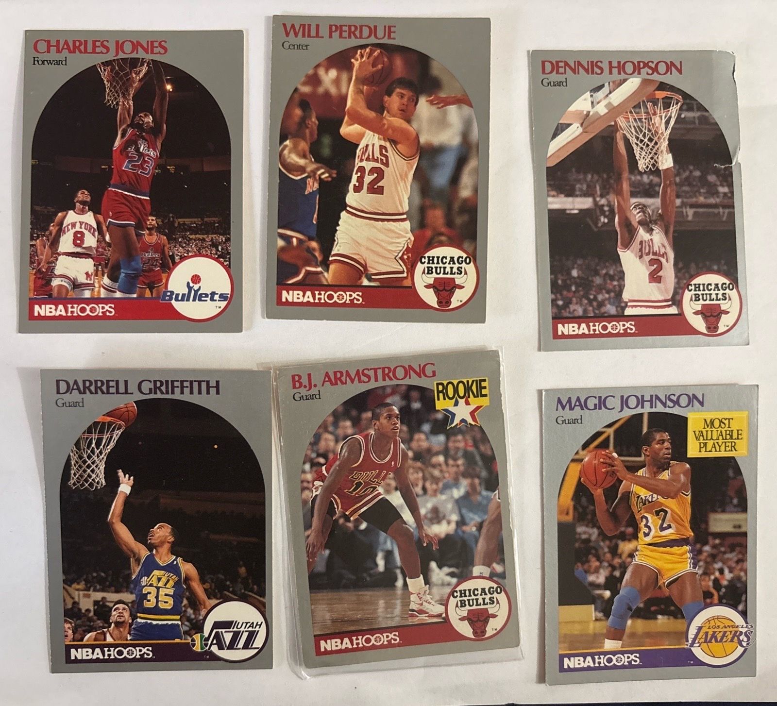 1990-91 NBA Hoops - Magic Johnson #157 - B.j Armstrong #60 - 6 Card Lot