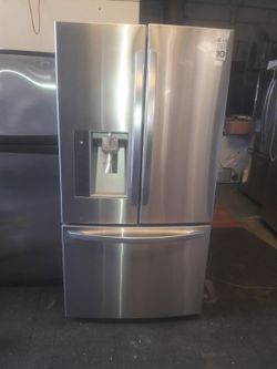 refrigerator brand LG measures 36 in width and 70 in height 3 months warranty delivery and installation