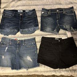 Ladies Jean Shorts Size 9/10
