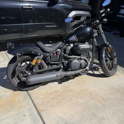 2018 Yamaha bolt