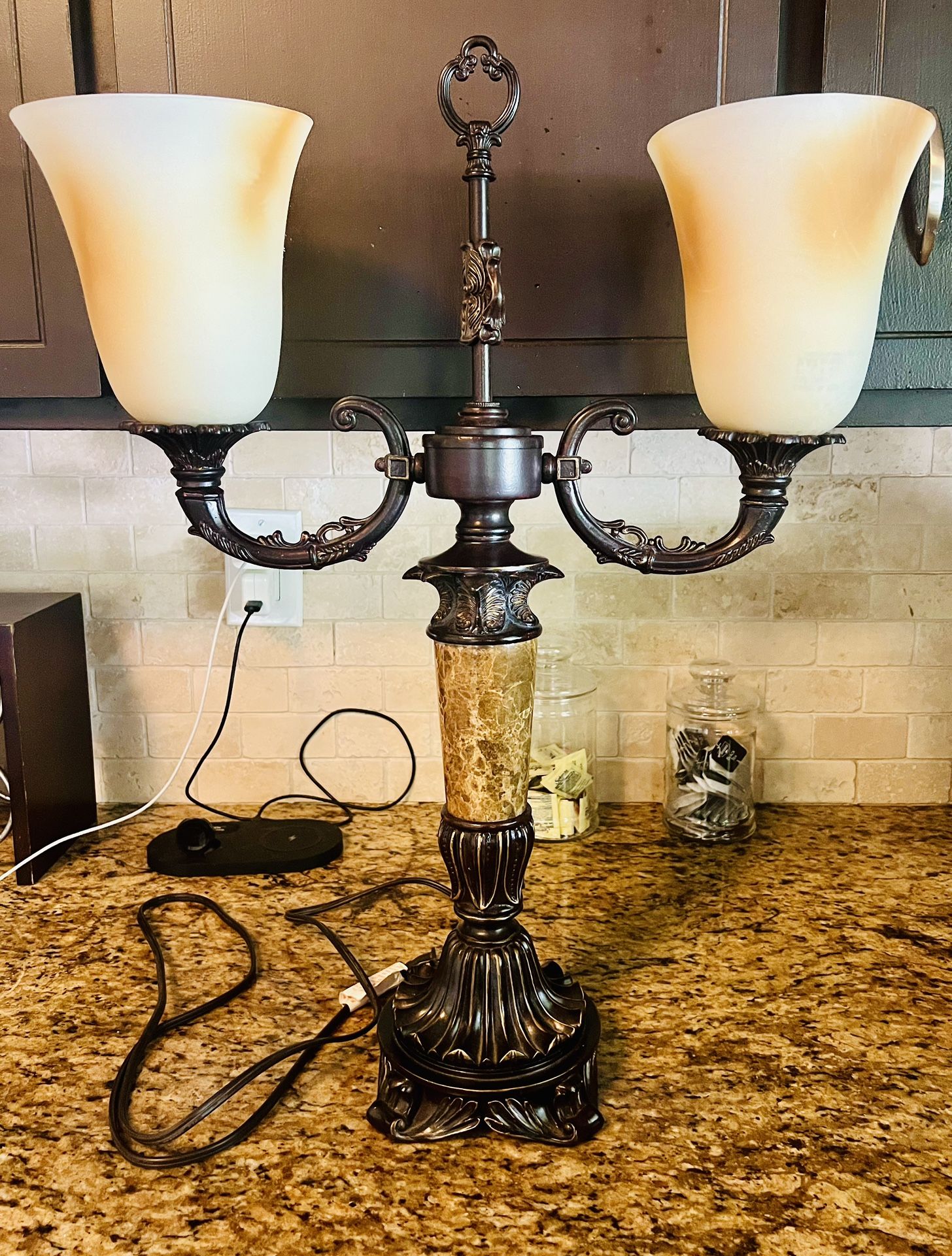 Heavy marble traditional table lamp. $20