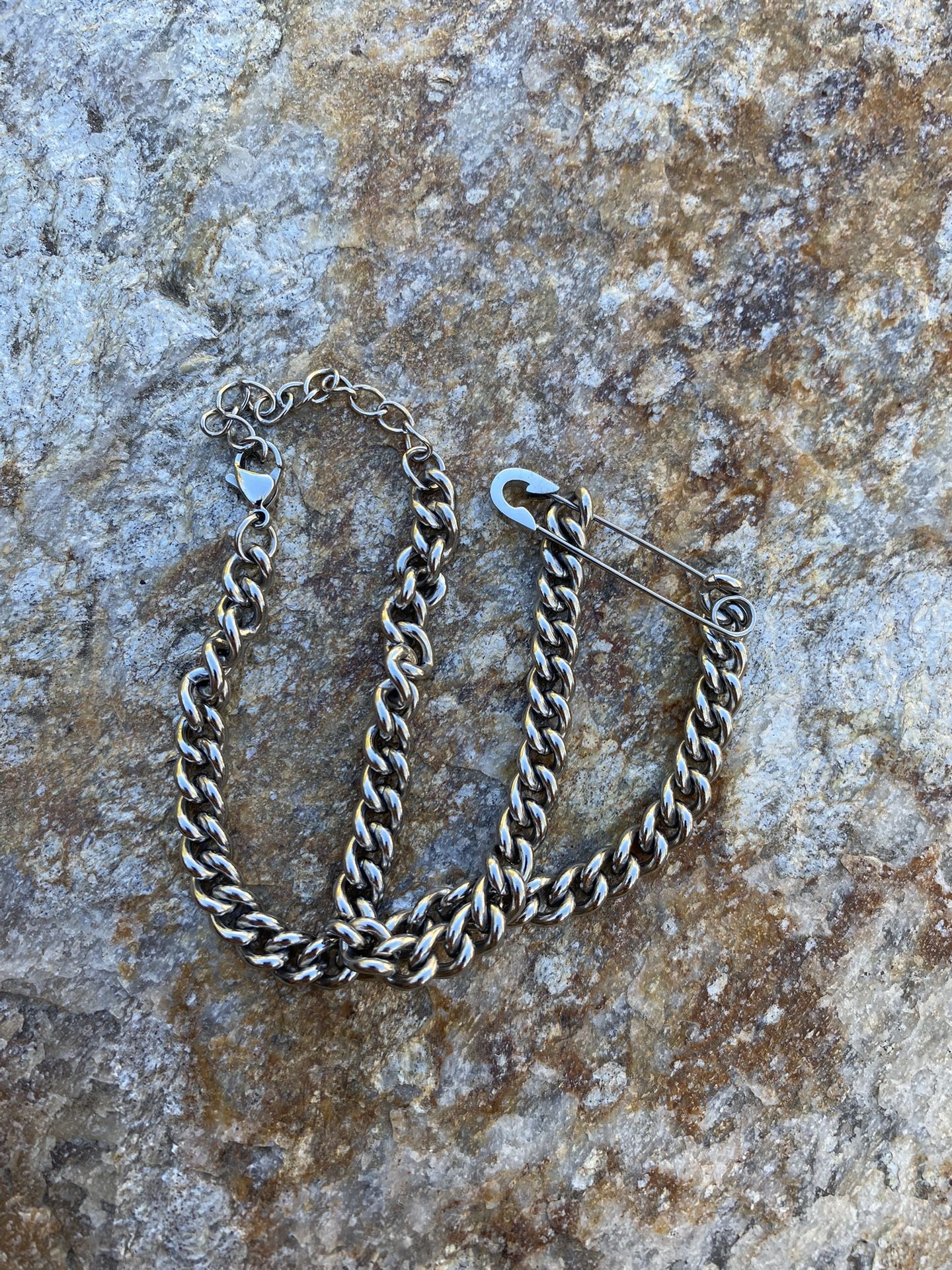 Cute Silver Metal Chunky Safety Pin Choker Necklace Mod