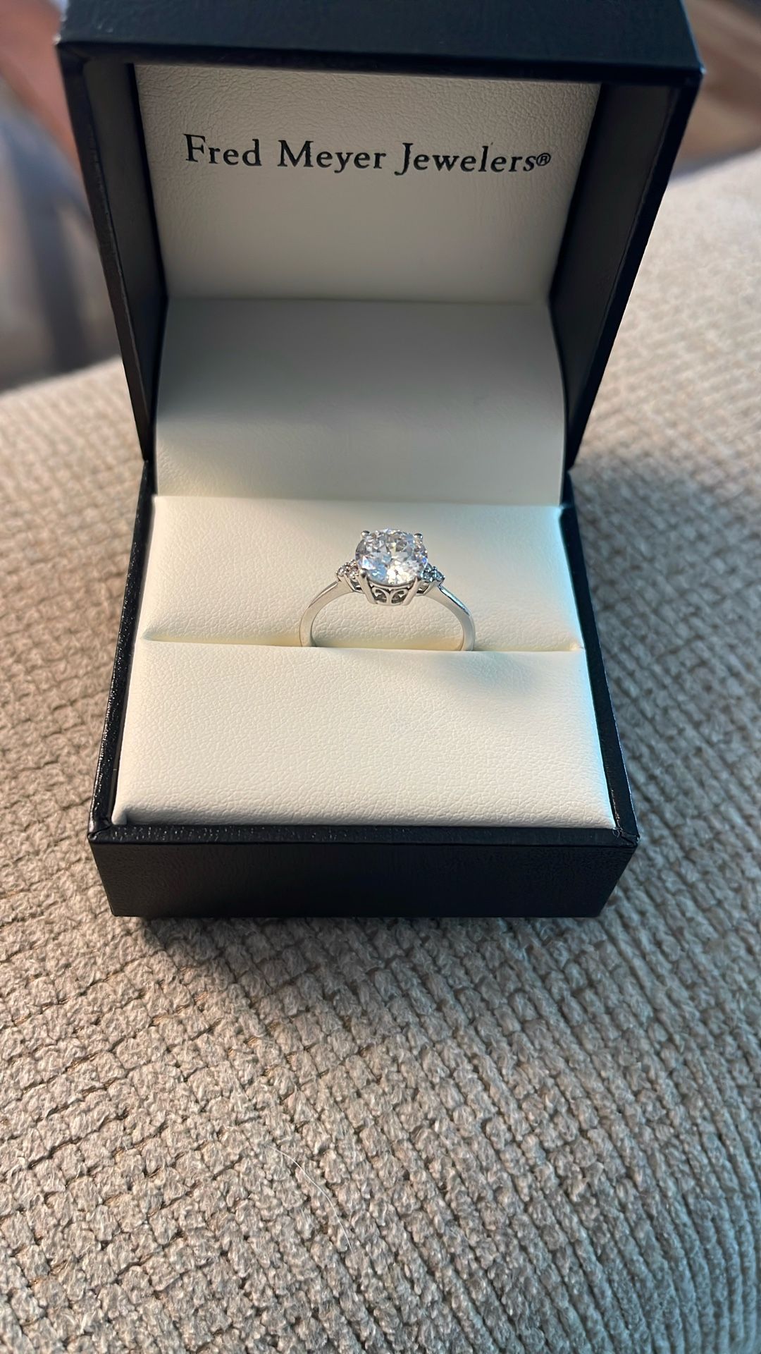 Moissanite One carat engagement ring