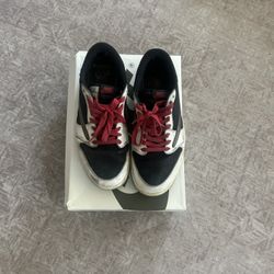 Travis Scott Jordan 1 Low Size 11.5