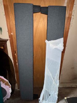 This is only the head and foot board of a futon bed WILL NEED BED FRAME