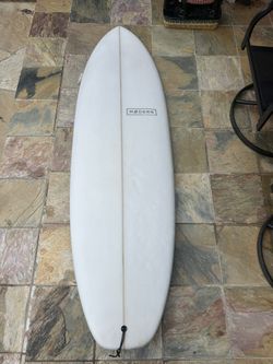 MODERN 6’8 Surfboard