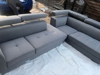Gray Fabric Sectional Sofa with Adjustable Headrests