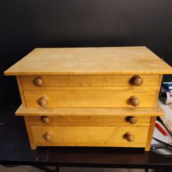 MID CENTURY OAK CHEST OF DRAWERS 