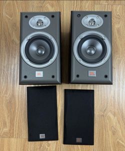 JBL E20 Northridge home stereo bookshelf speakers