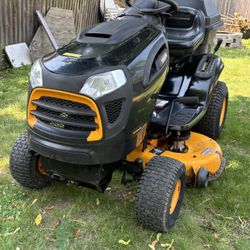 Poulan Pro Ride On Mower 