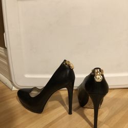 Micheal Kors Heels 