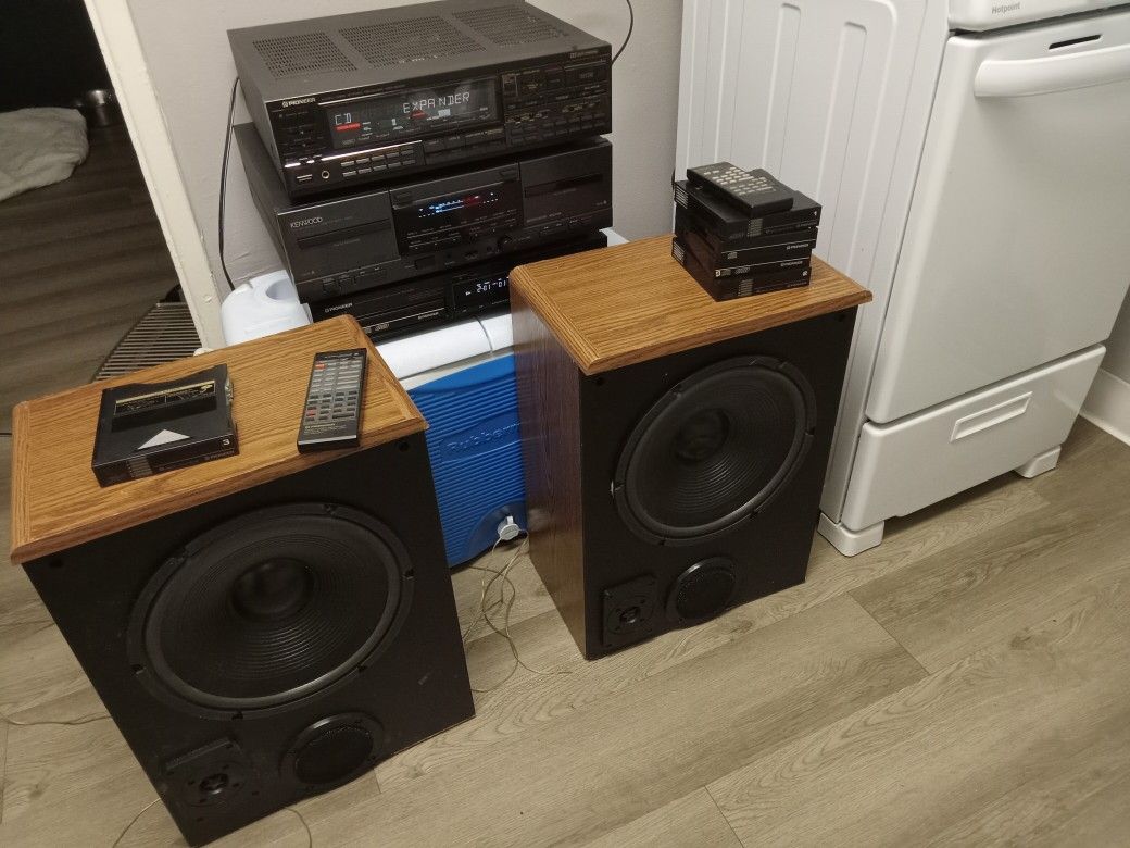Stereo System $100firm 