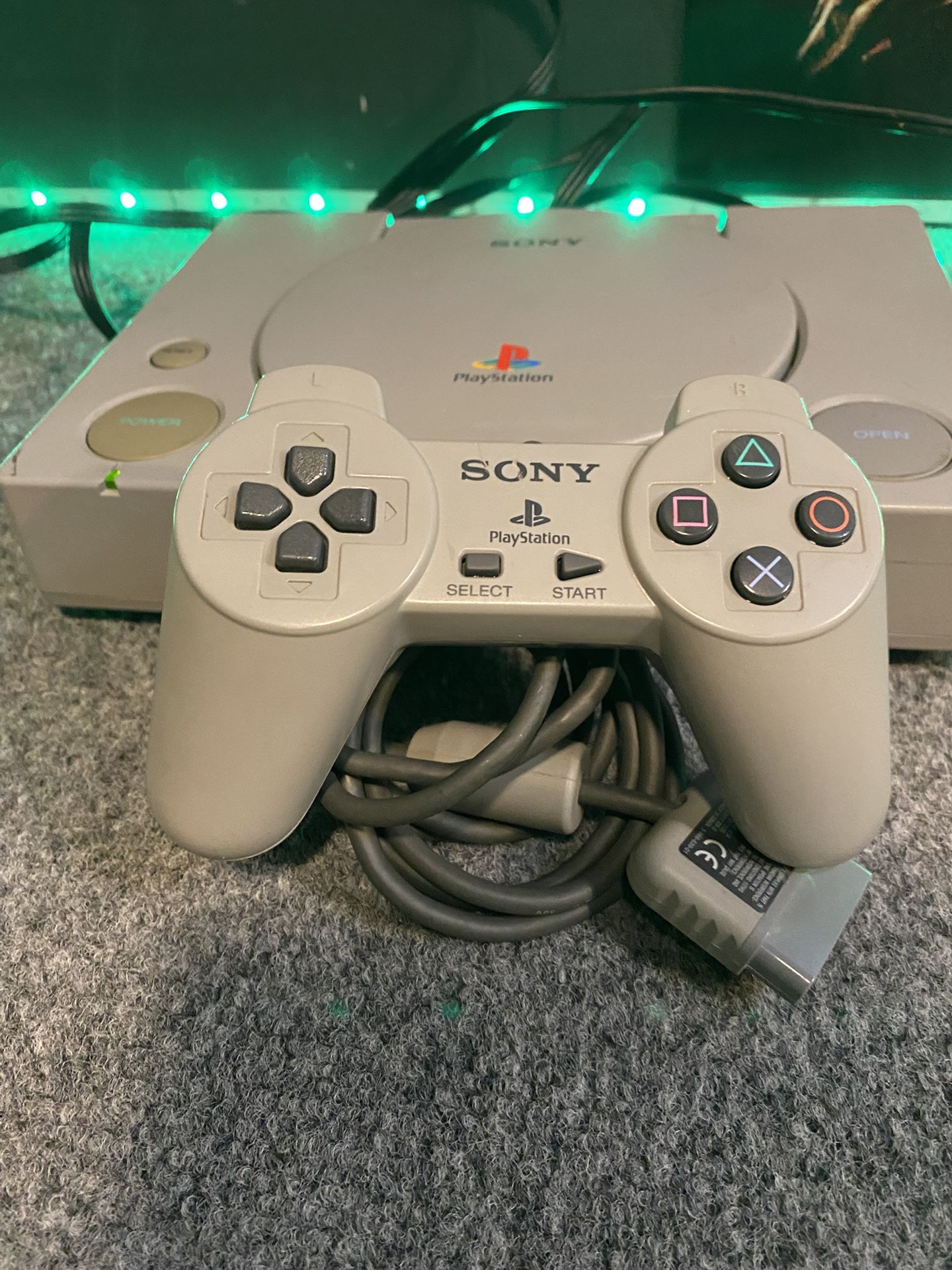 PS1 Console With One Remote And Wires 