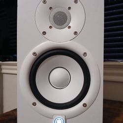 Yamaha Hs5 5” White Studio Monitors Pair