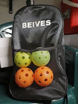 4 paddle pickleball set
