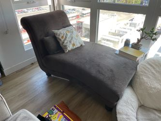 Brown Chaise