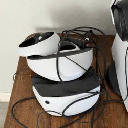 VR headset And Controls 